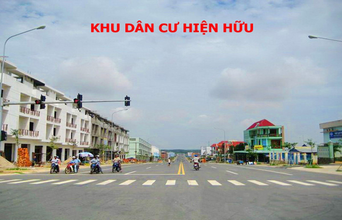 Bán lô K2B Mỹ Phước 3 mặt tiền đường Mỹ Phước Tân Vạn.